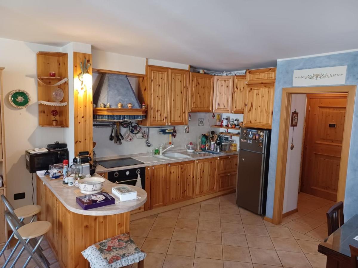Zia Pia'S House Apartment Malè Екстериор снимка